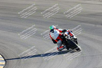 media/Jan-08-2022-SoCal Trackdays (Sat) [[1ec2777125]]/Bowl Backside (135pm)/